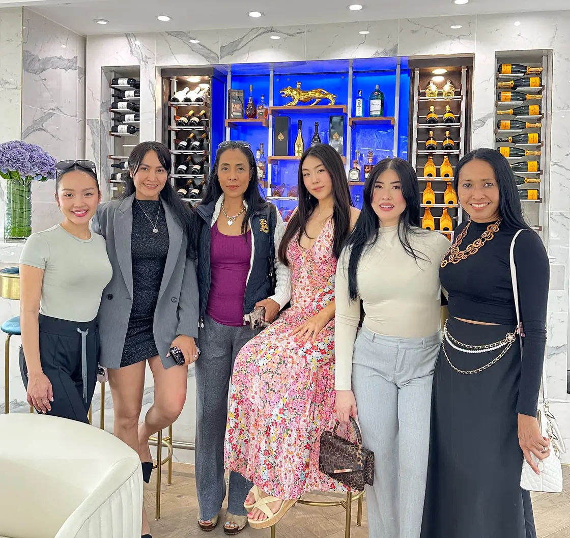 Six APWS committee members